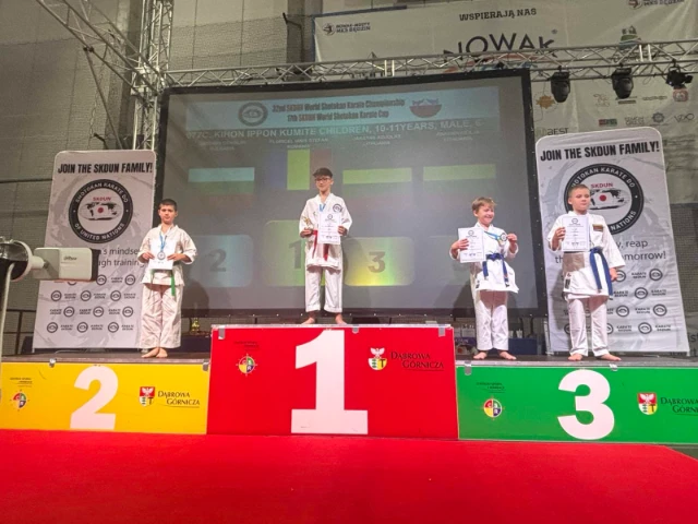 571788519_2307713229713881_4996011511263988332_n